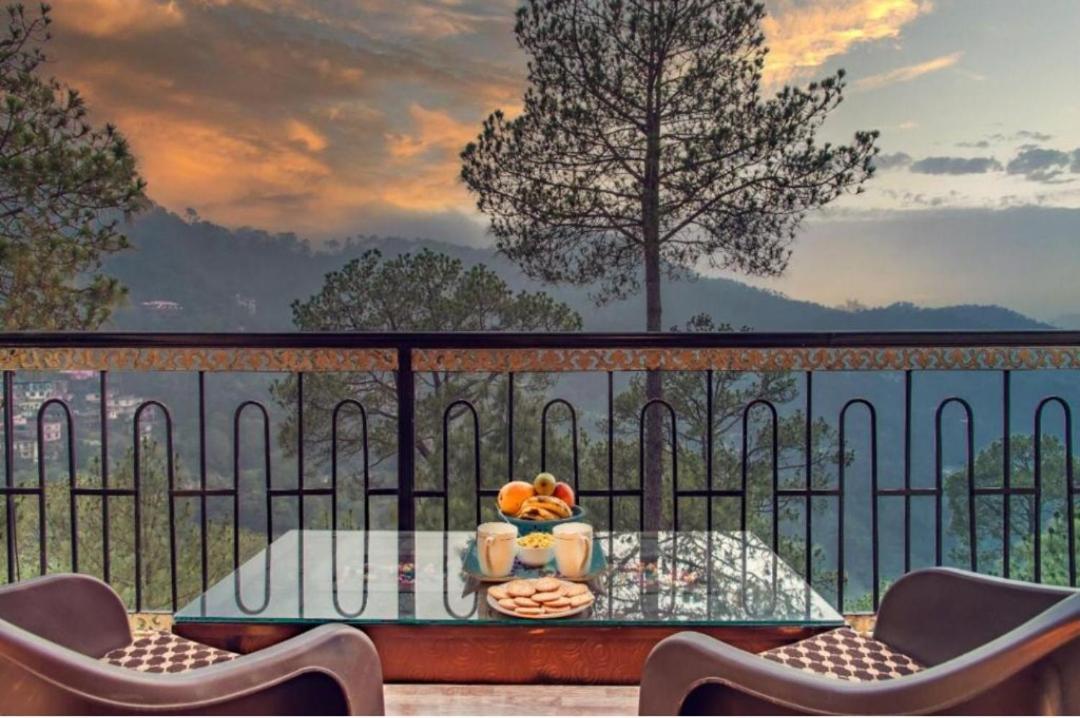 The Heritage Home Kasauli I Pine View Serviced Villa I Best Seller I Vacations I Family Events I Sky Bonfire I Kasauli By Exotic Stays المظهر الخارجي الصورة